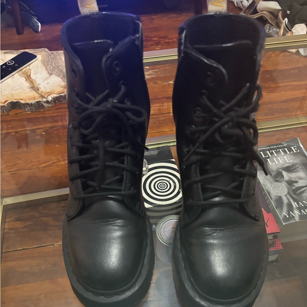 Pre-Loved Doc Martens Black Winter Boots Size US 6 M, UK 5, 38 EU, 7 US L, worn